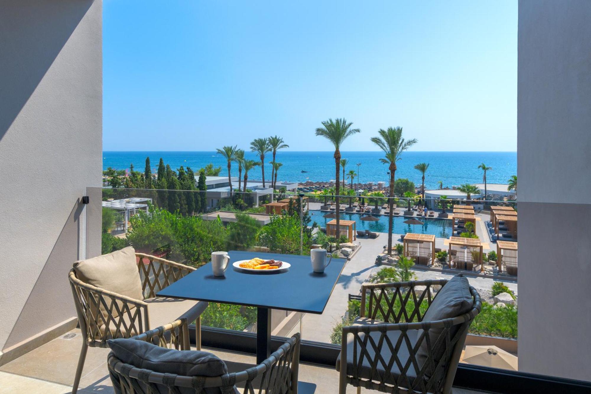Hotel Ammades & - Adults Only